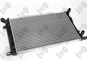 HLADNJAK MOTORA AUDI A4/A5/A6/Q3 2.0/1.8TFSI