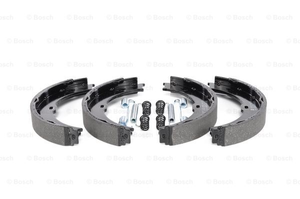 0986487720phfrwhco0000-1.jpg PAKNE MERCEDES SPRINTER sa oprugicama 906 3.5 T 180X25 bosch