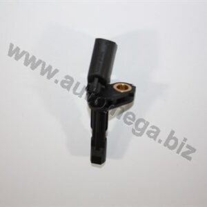 SENZOR ABS ZADNJI DESNI VW/AUDI/SKODA GOLF V/PLUS/PASSAT 03+ automega