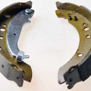 PAKNE MITSUBISHI COLT VI SMART  FORFOUR 04-12 denckermann
