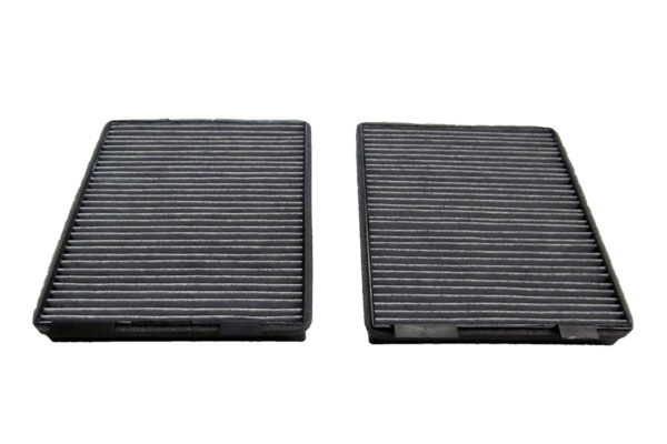 FIL.POLENA BMW 5 E39 95-04 G. 2 KOM. SET SA AKTIVNIM UGLJEM 20/1